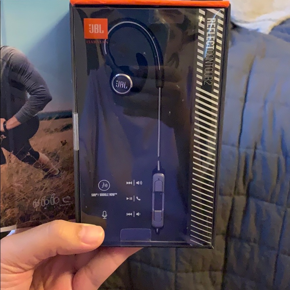 JBL reflect contour 2 Bluetooth headphones
